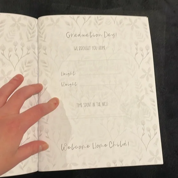 NWOT NICU Moments parent journal - Picture 6 of 6